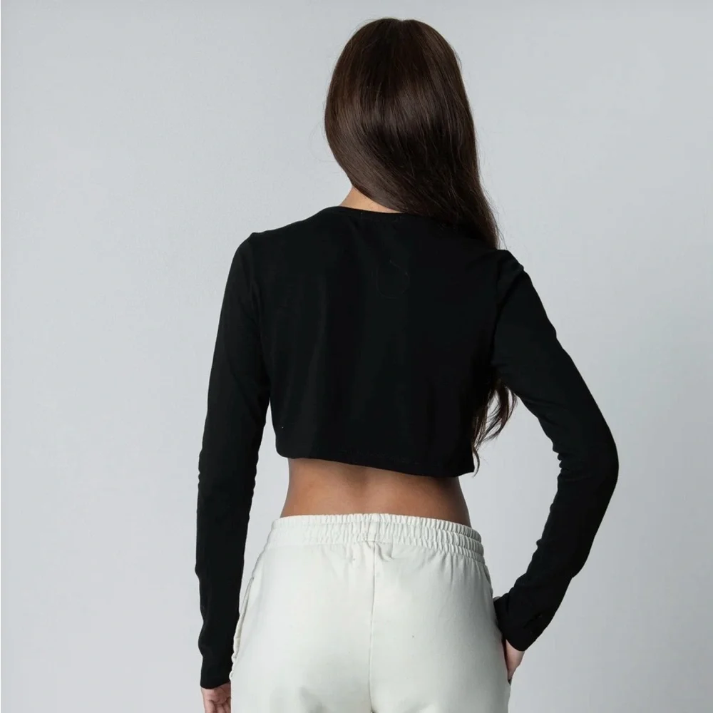 Talentless Black Crop T-Shirt with Crew Neck